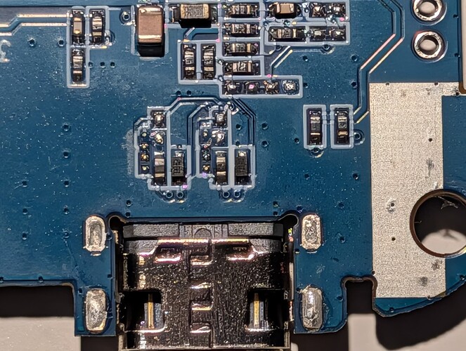 PXL_20260111_215404256