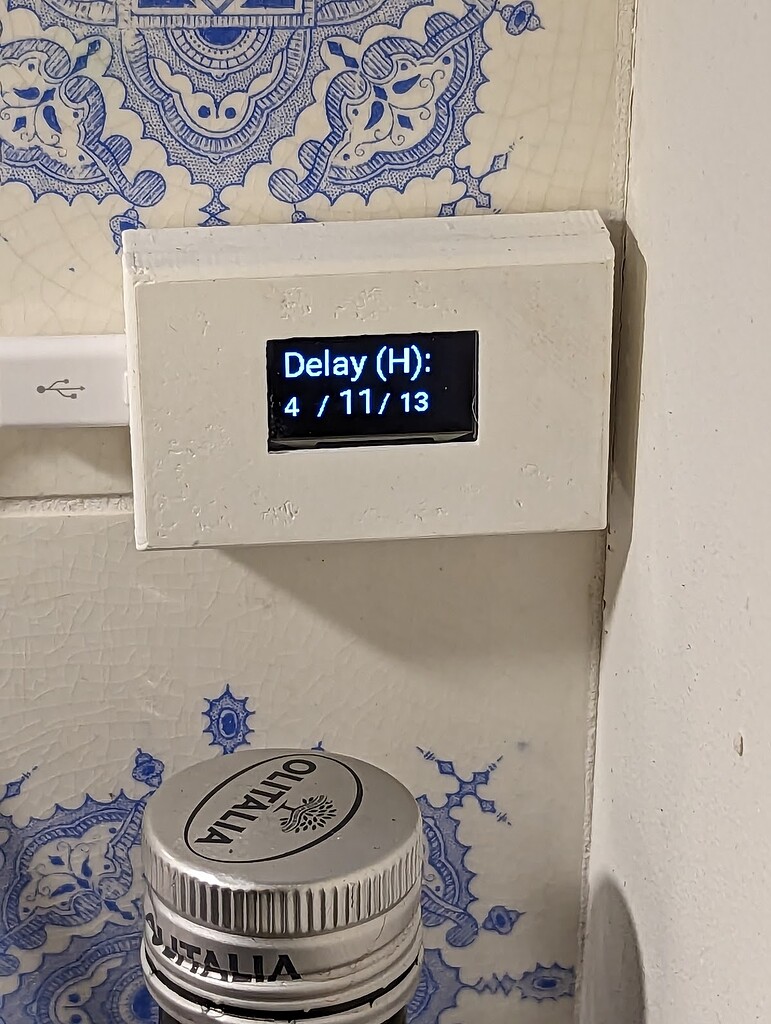 ESPhome with display to manually delay electricity consumption for non