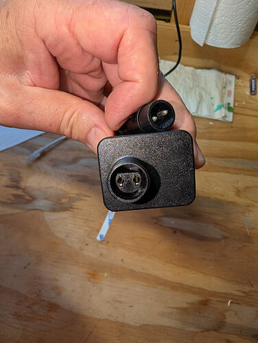 plug connector to controller
