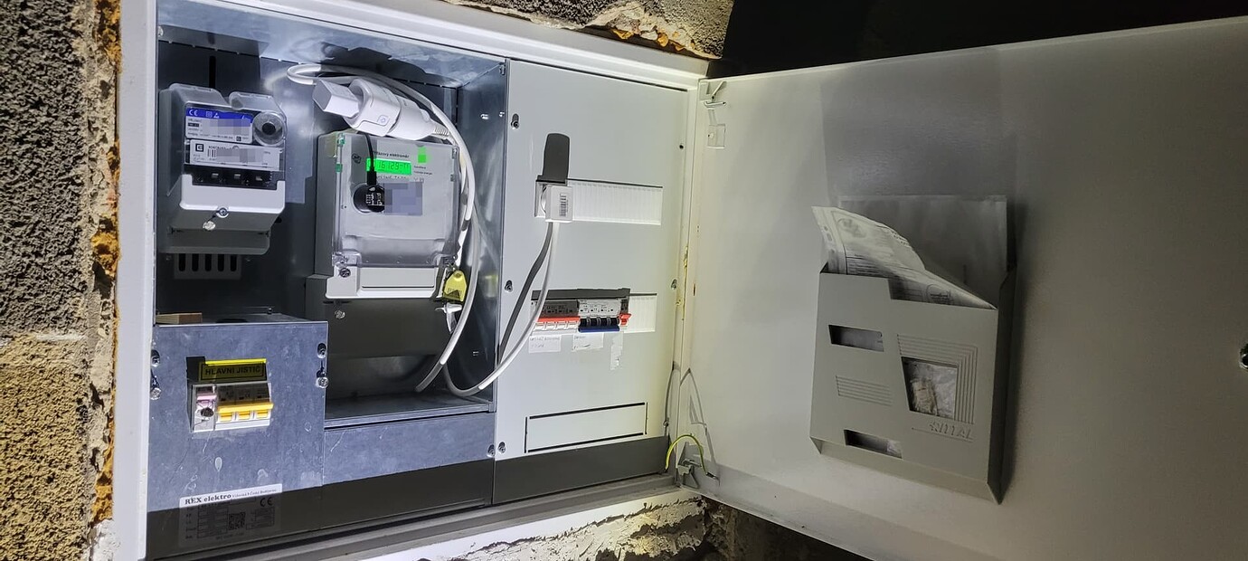 How to make code to communicate with OBIS electricity meter and return