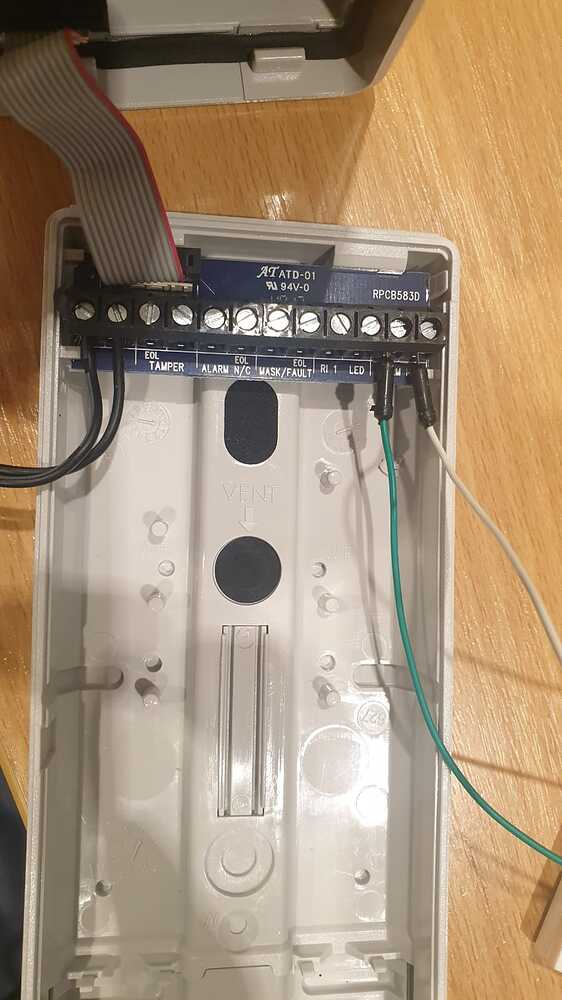 PIR sensors that use resistance instead of voltage to trigger events