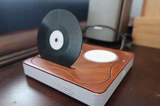 Disc standing in TagTuner slot