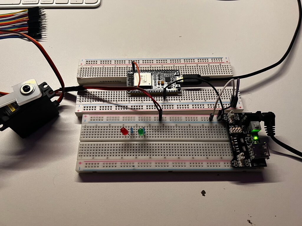 SERVO NOT WORKING. Using esp32 (not8266), ledc but stuck ESPHome