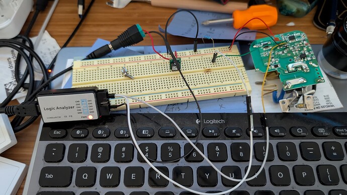 PXL_20251113_190729244