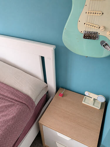 bedSideTable