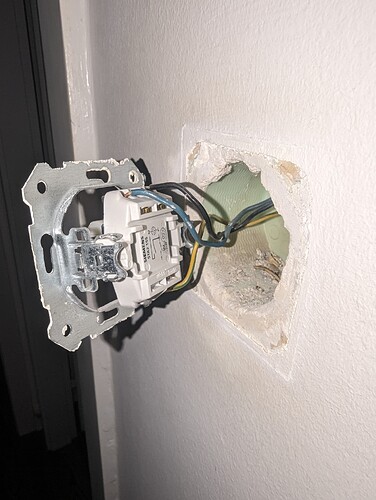 PXL_20240130_133115430