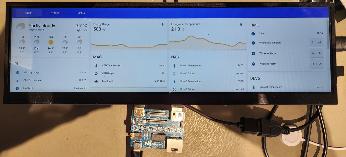 Kiosk with multi-platform remote control web server running on ...