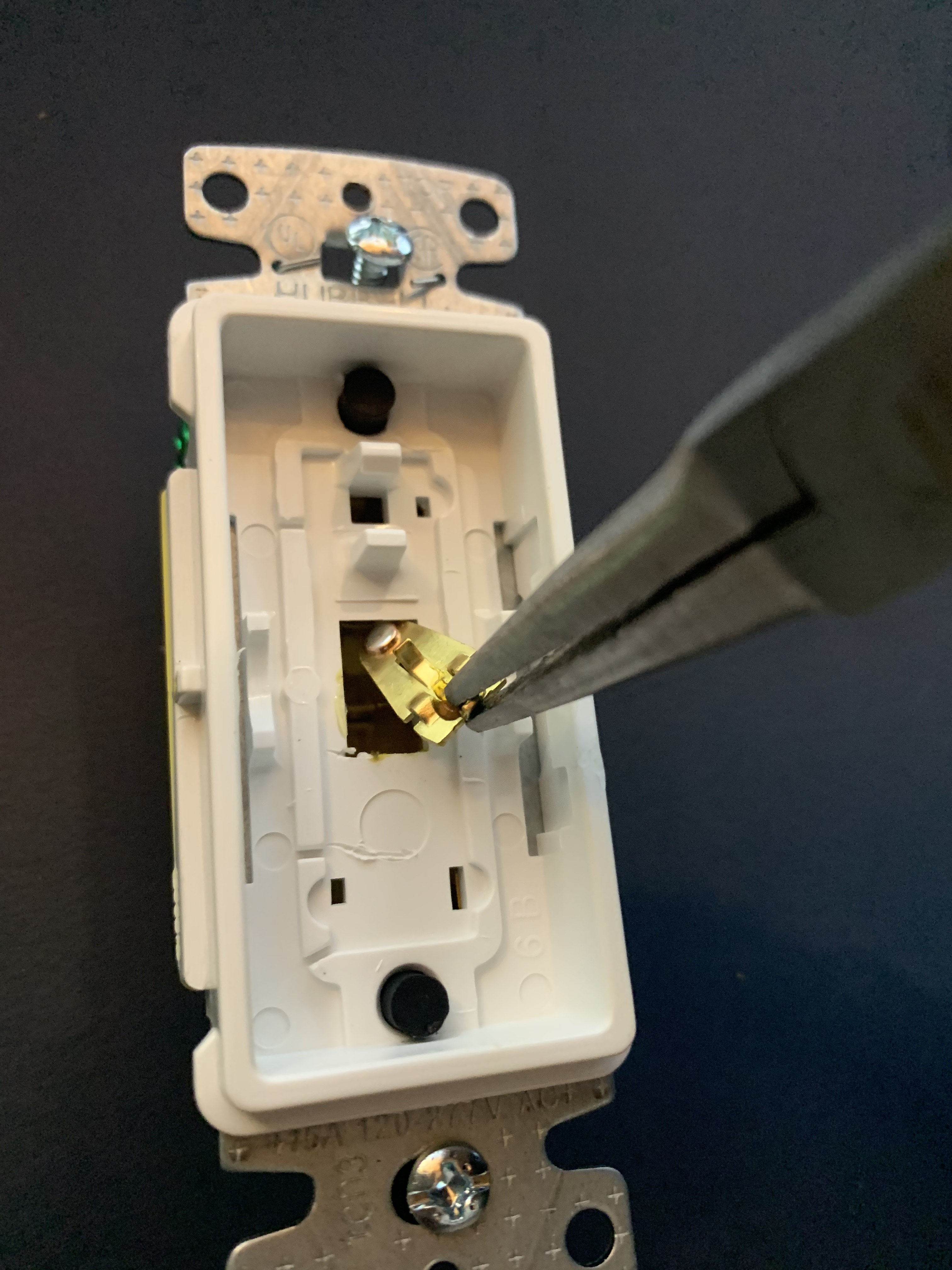 Momentary Contact Conversion Hubbell Residential Decora Switch (RSD115) Share your Projects