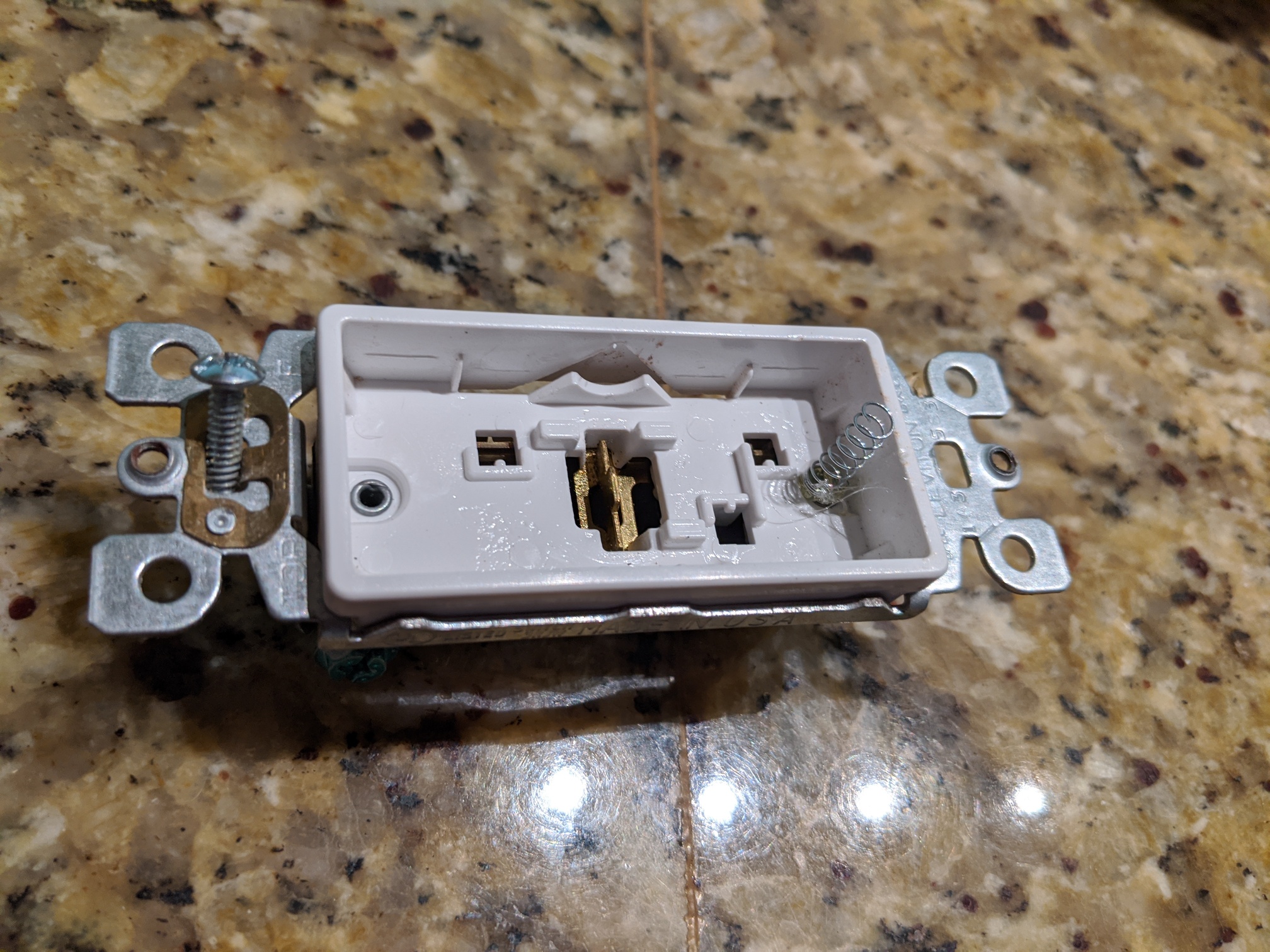 Momentary off Decora Switch Hardware Home Assistant Community