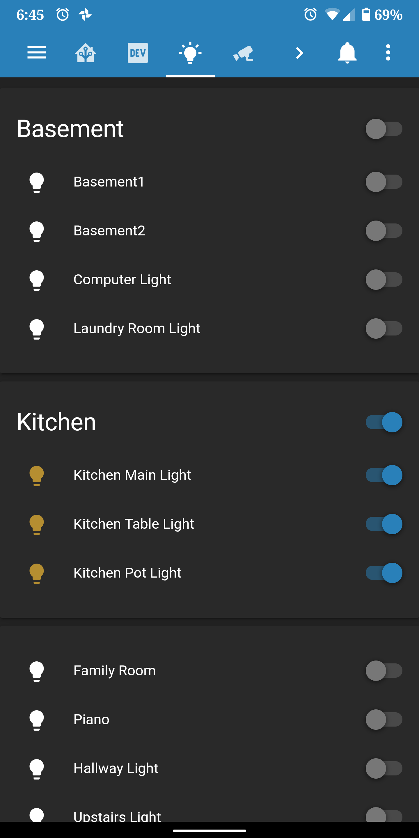 Auto populate Button Card list based on state of switch/light